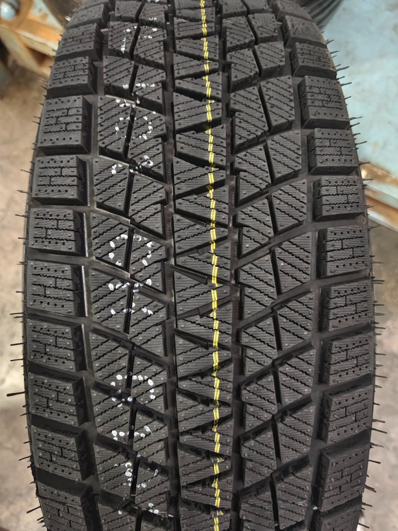 Kapsen RW501 185/60 R15 84H