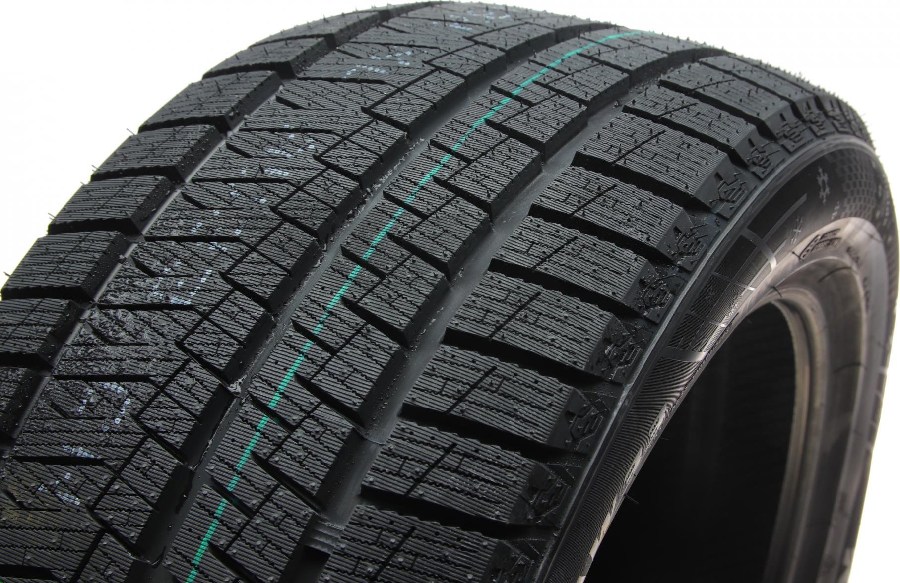 Kapsen AW33 185/70 R14 88T