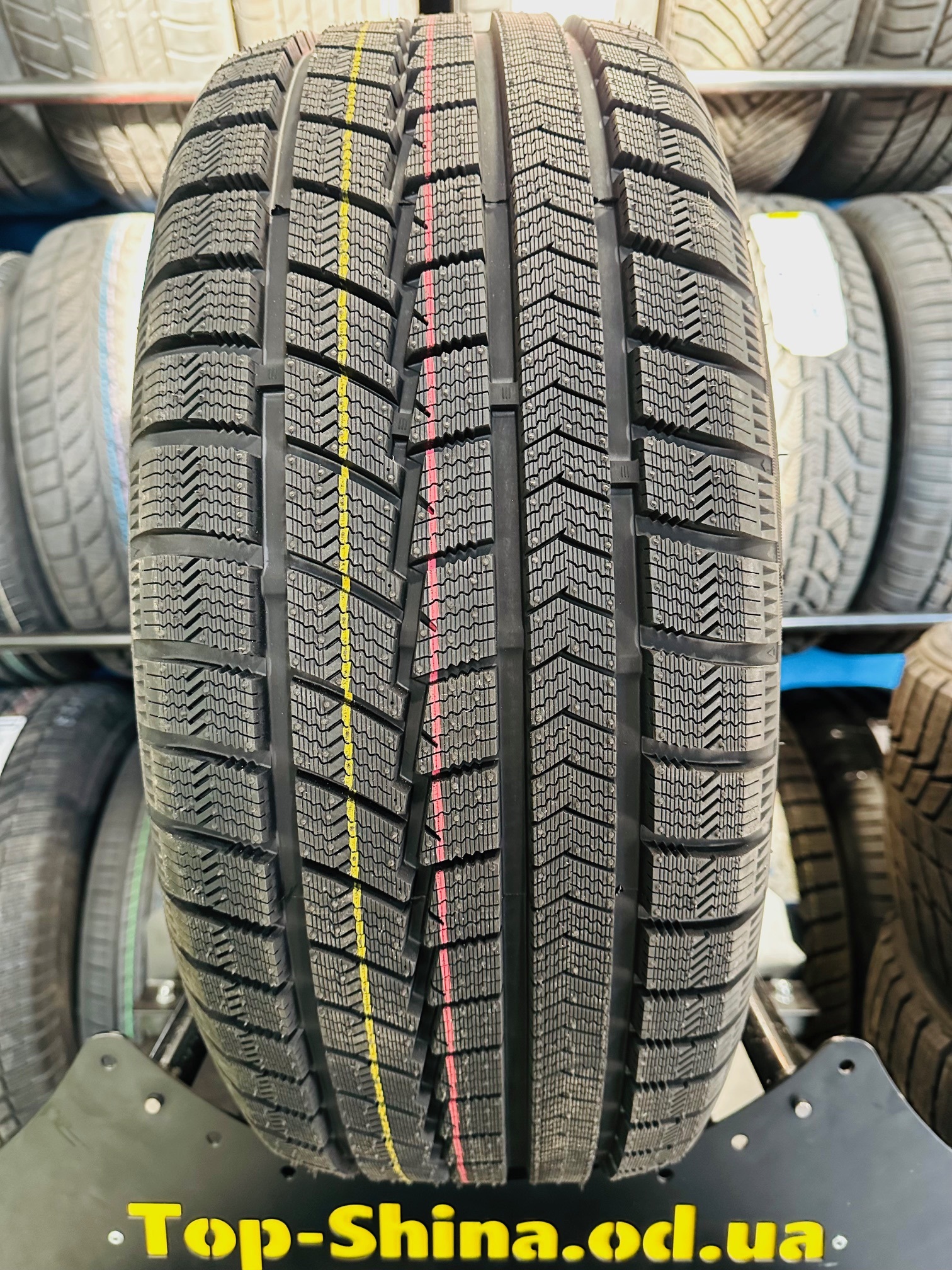 Mirage MR-W962 XL 215/60 R16 99H