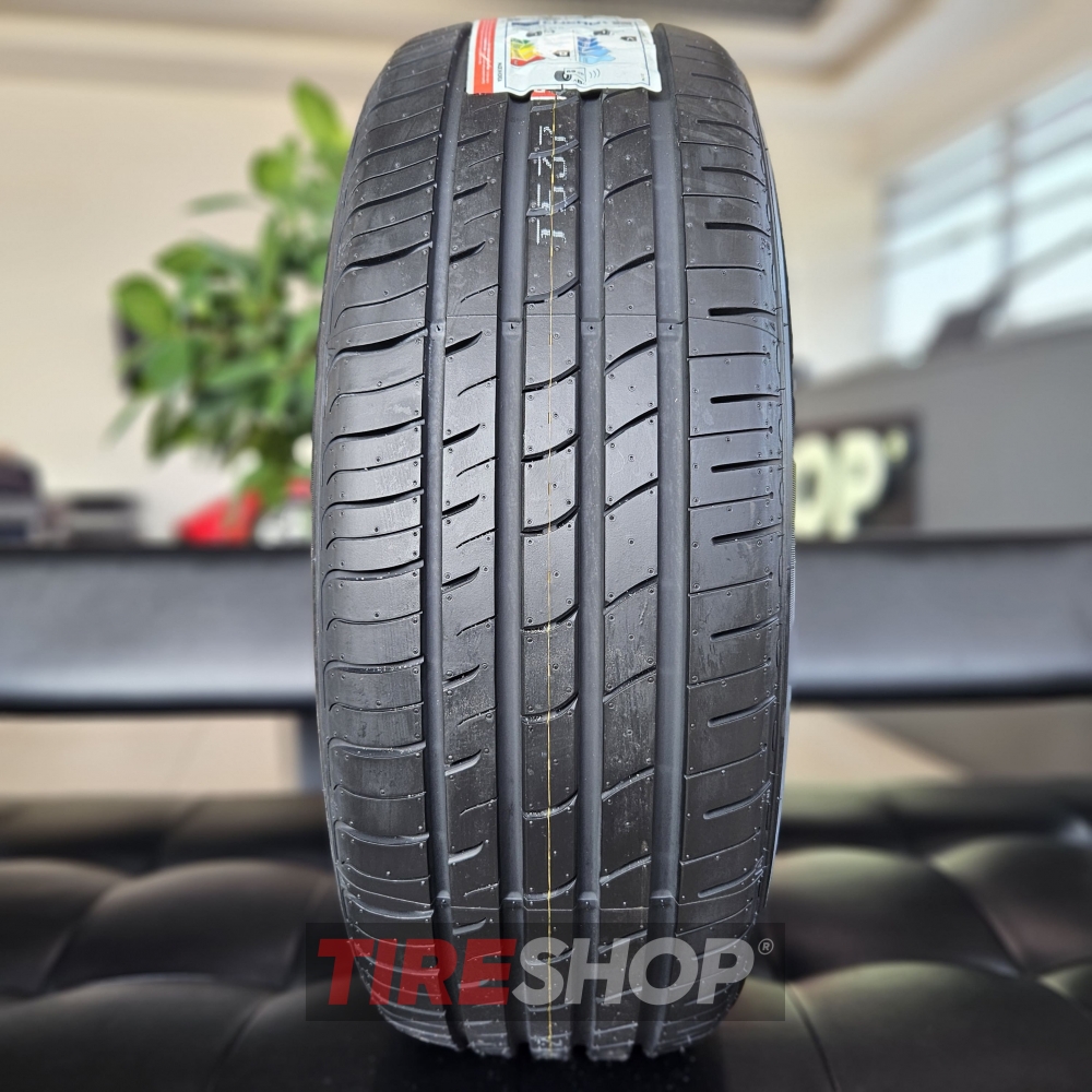 Nexen NFERA RU1 235/55 R18 100V